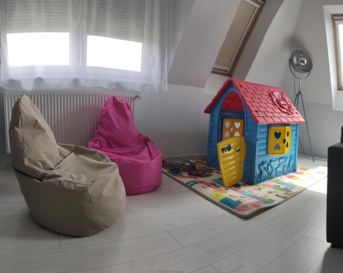Ikon Apartman Hajdúszoboszló Eksteriør billede